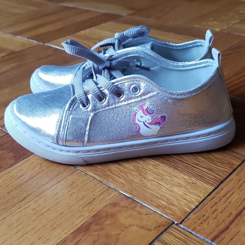 Silver Girls Sneakers with Unicorn